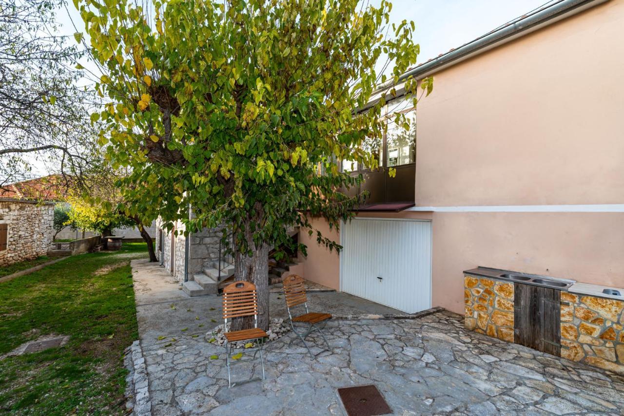Ferienhaus Kuca Marija - Traditionelles Steinhaus Bei Zadar Debeljak ภายนอก รูปภาพ
